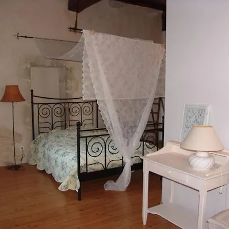 Maison De Caractere 14eme Siecle, 6 Pers., Grand Jardin & Cheminee, Pres De Nancy Et Verdun - Fr-1-585-46 Landsted Void-Vacon